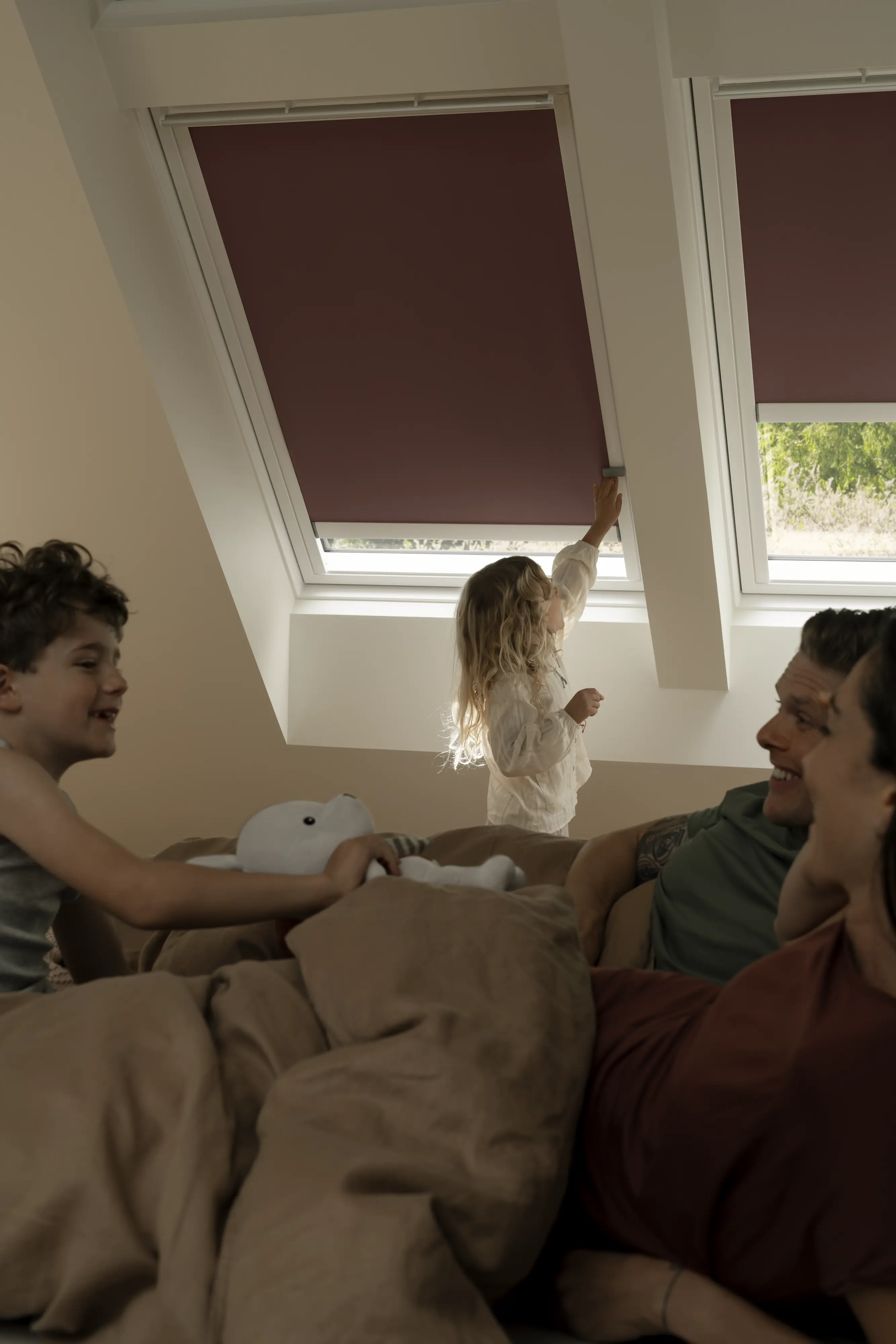 Komfortabler, leiser, schöner: Der neue automatische Sonnenschutz von Velux