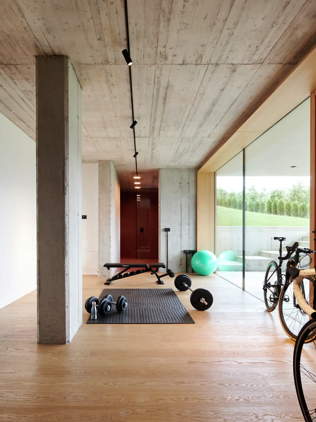 _ASE9375.jpgRoberto and Lorella - Bathroom in new build house in Cles, Trentino, Italy