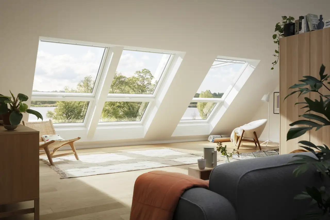 Nach dem Einbau mehrerer Lichtbänder im offenen Wohnbereich | VELUX Magazin