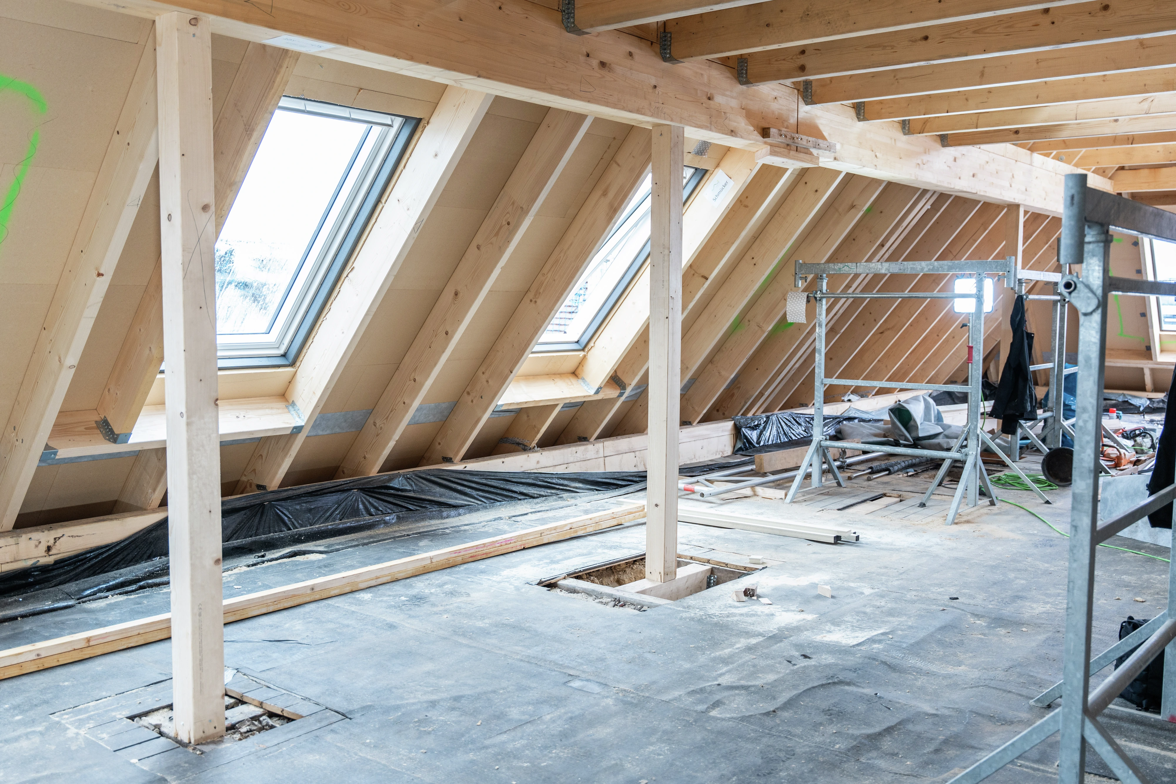 Rekonštrukcia podkrovia, vktorom pribudli nové strešné okná Velux.