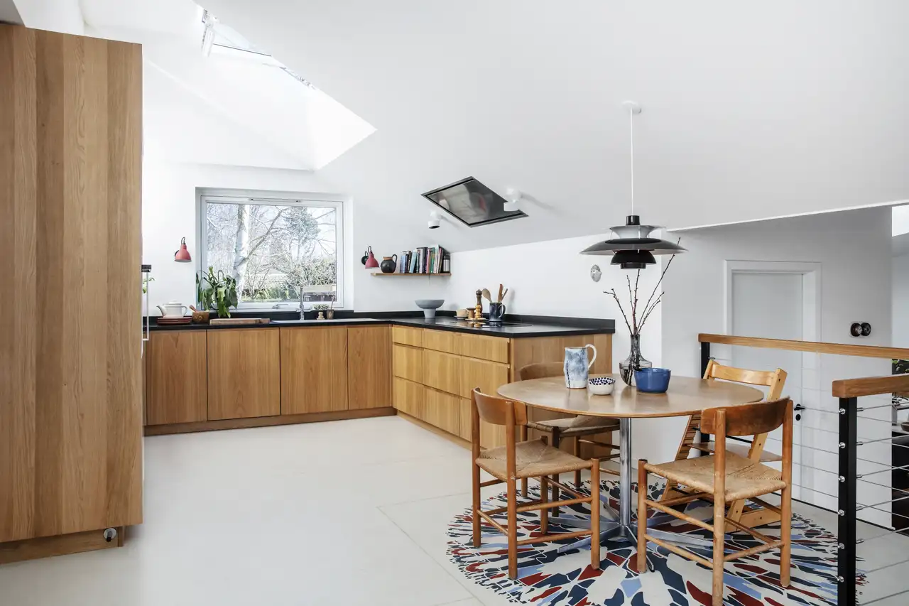 gerenoveerde keuken in L-vorm