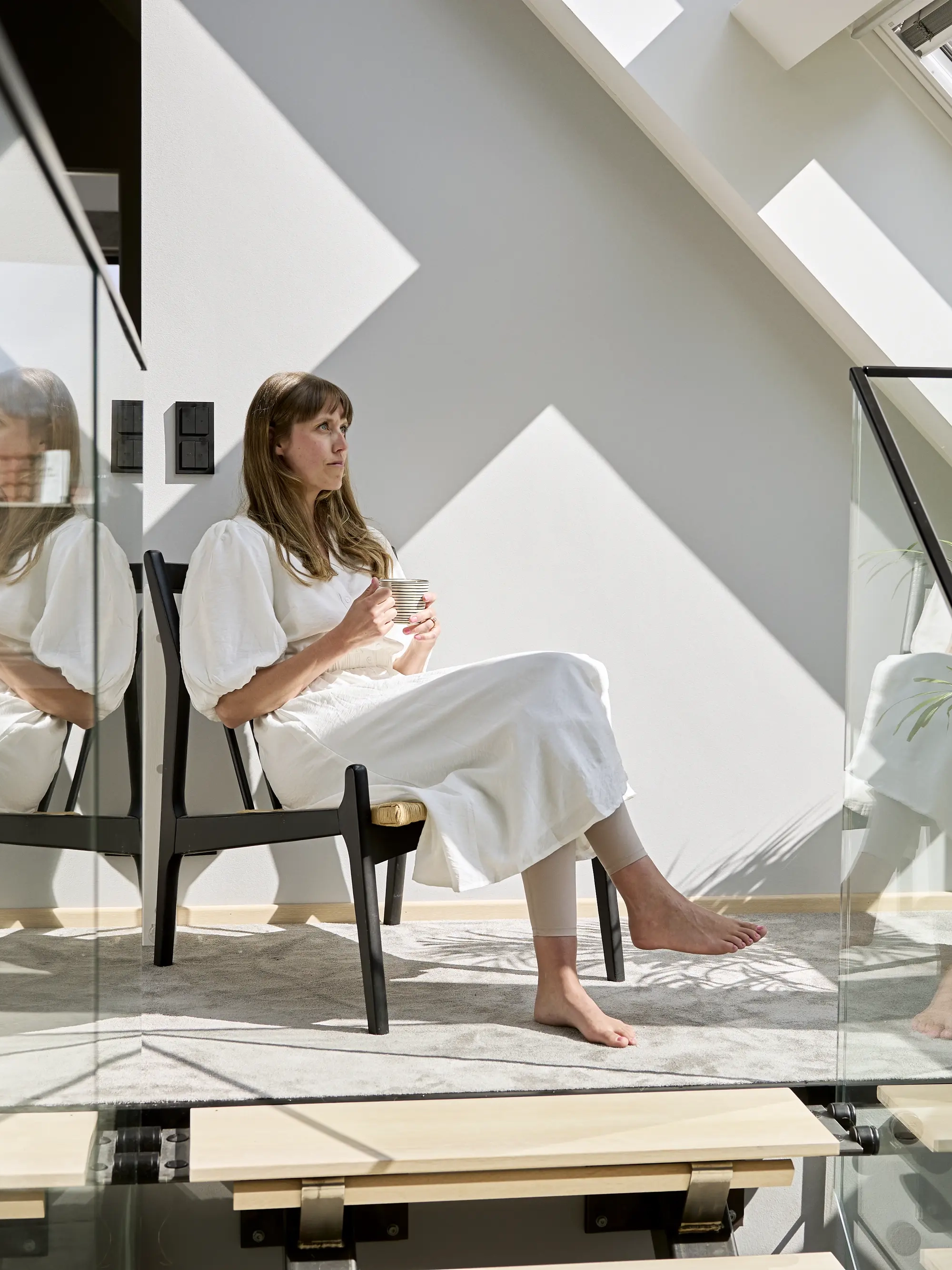 Drömmen var att bo nära naturen, i ett hus fyllt med ljus 