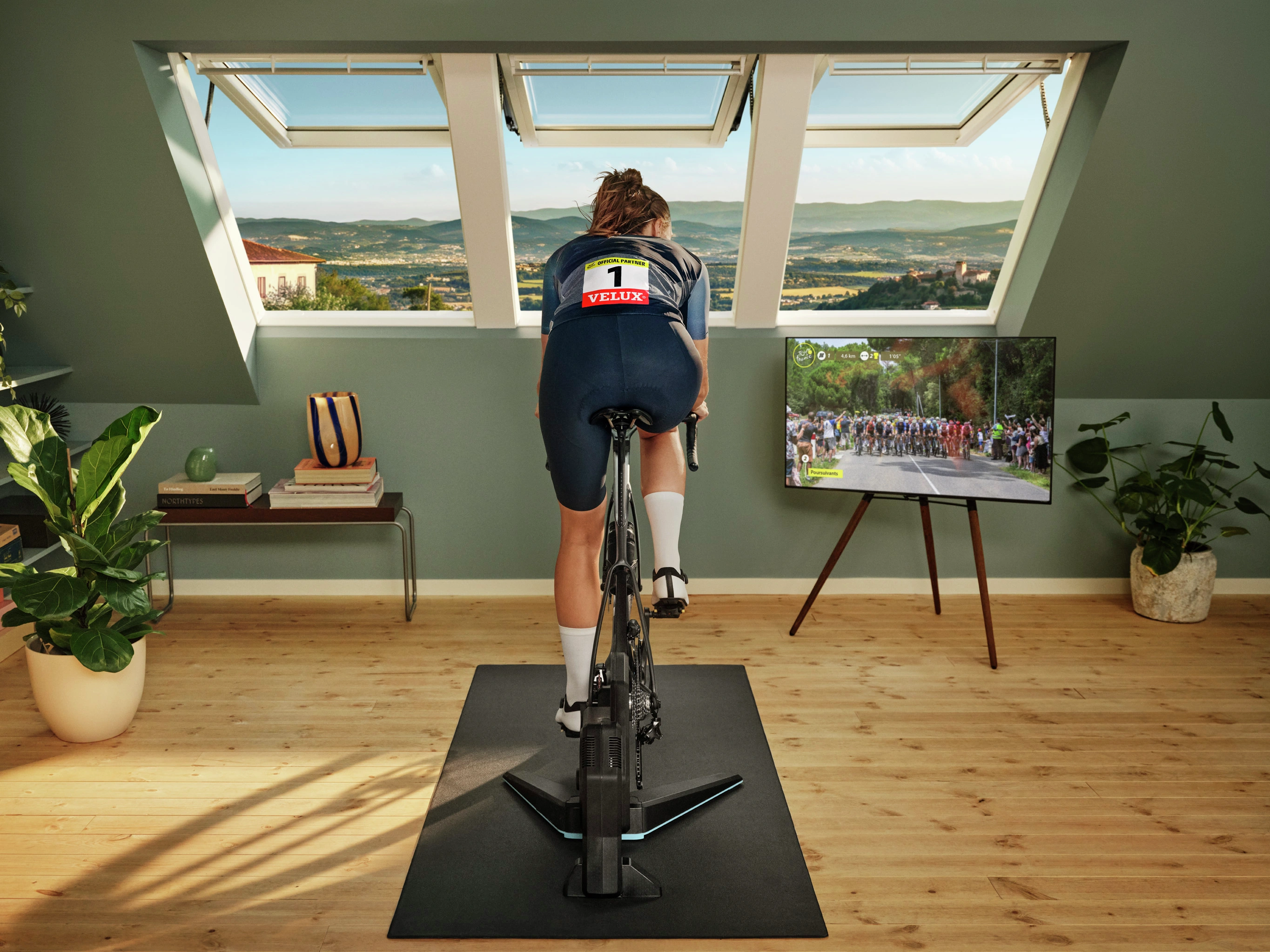 Tour de France 2025: VELUX partilha dicas para potenciar o bem-estar através do ciclismo
