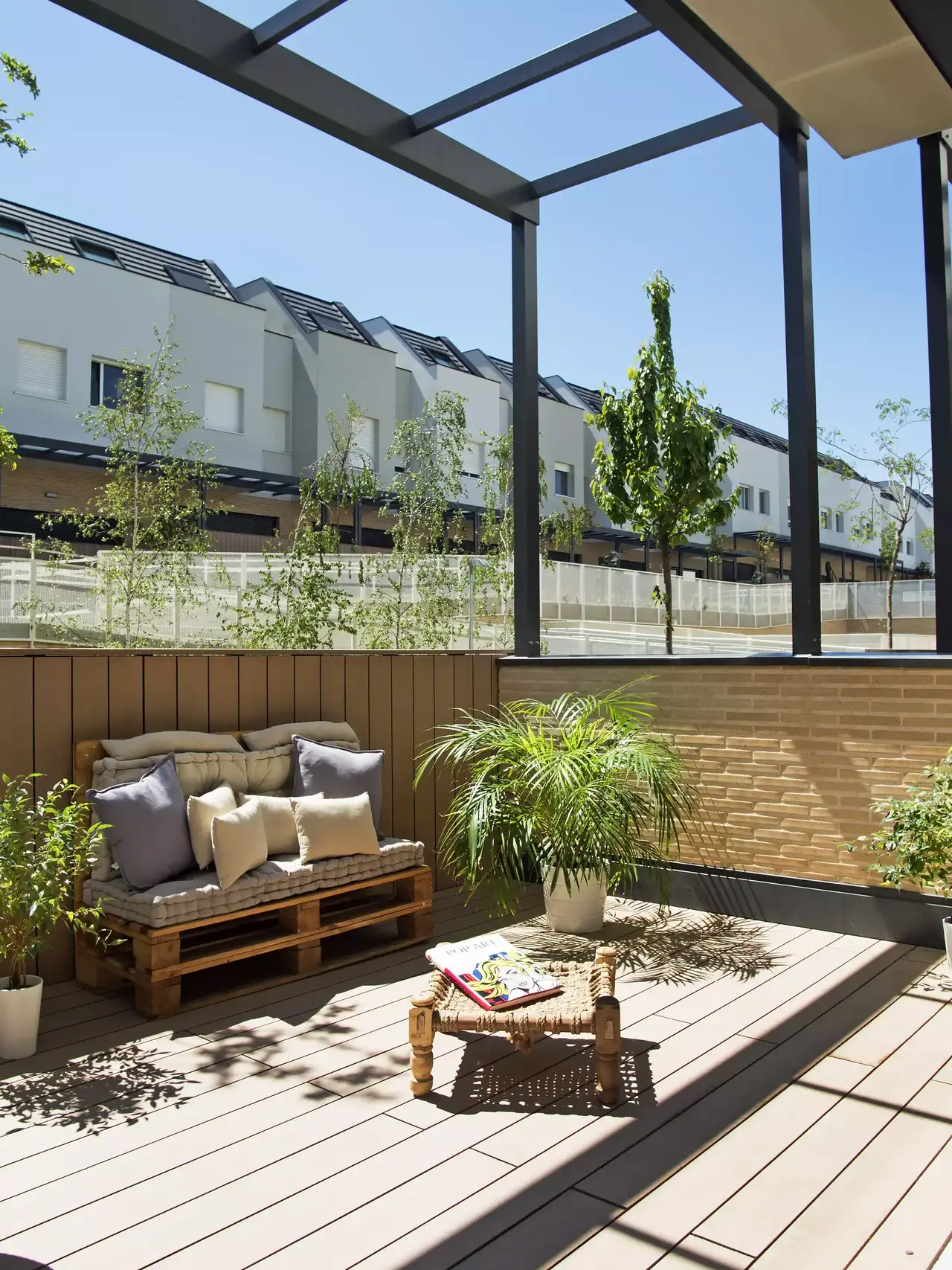 Dachterrasse gestalten: Kreative Ideen & Tipps