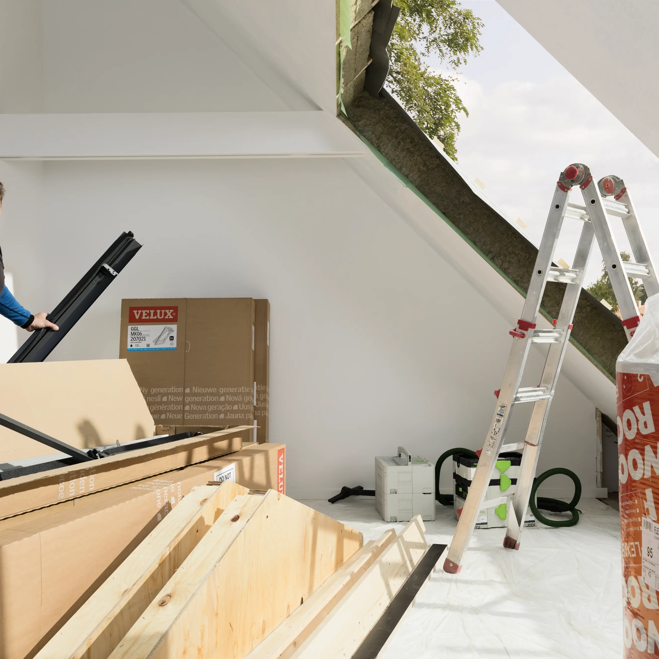 Rénovation grenier : guide pratique pour transformer vos combles en espace habitable 