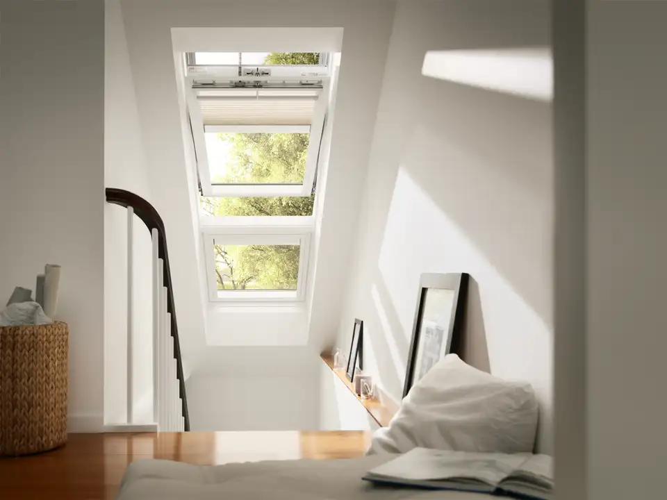 fenêtres de toit VELUX dans un escalier