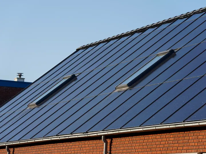 Indach-Photovoltaik: Edles Solardach
