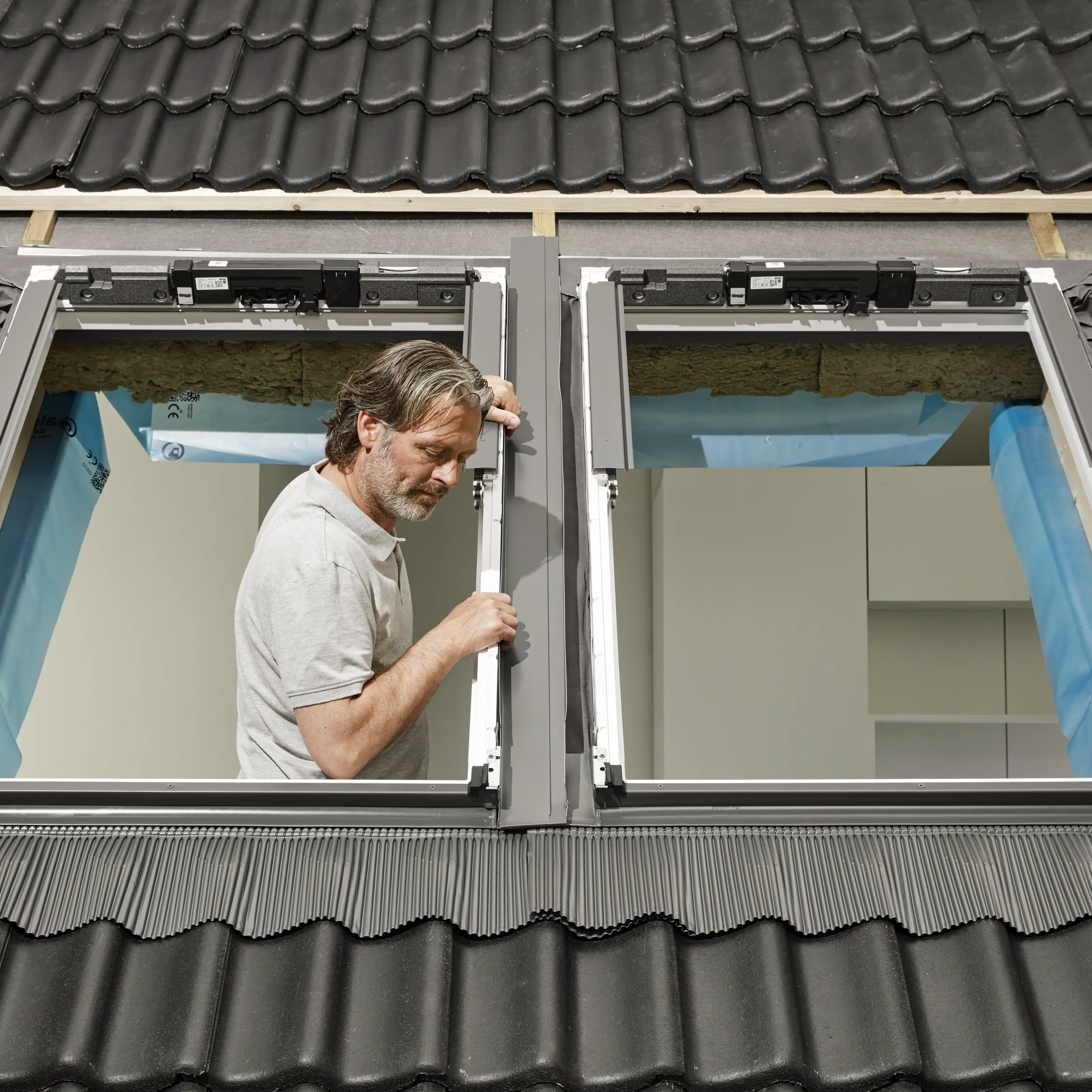 VELUX launches improved combination flashings: flexible installation and easier ordering for roofing trade