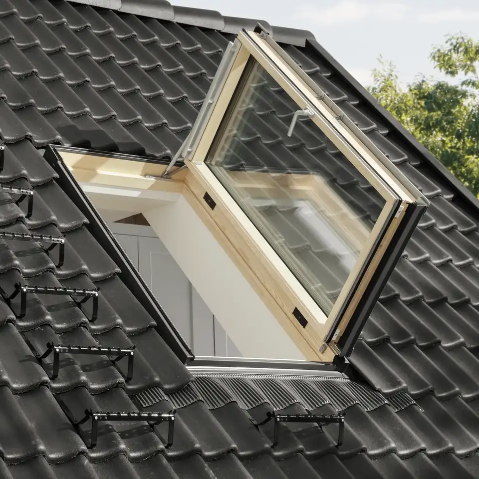 Finestra Da Tetto A Vasistas In Alluminio BEST VASISTAS - Emica - Foto 12