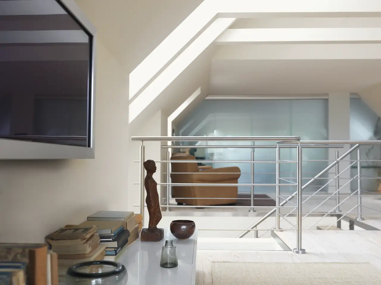 Ausgebautes Dachgeschoss mit stilvollem Treppenaufgang | VELUX Magazin
