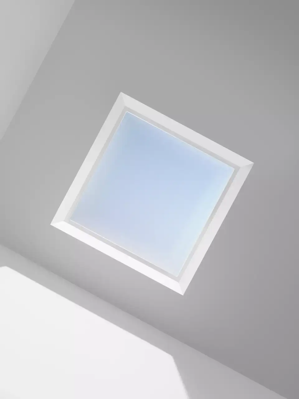  fenêtre de toit VELUX avec moustiquaire pour toit plat