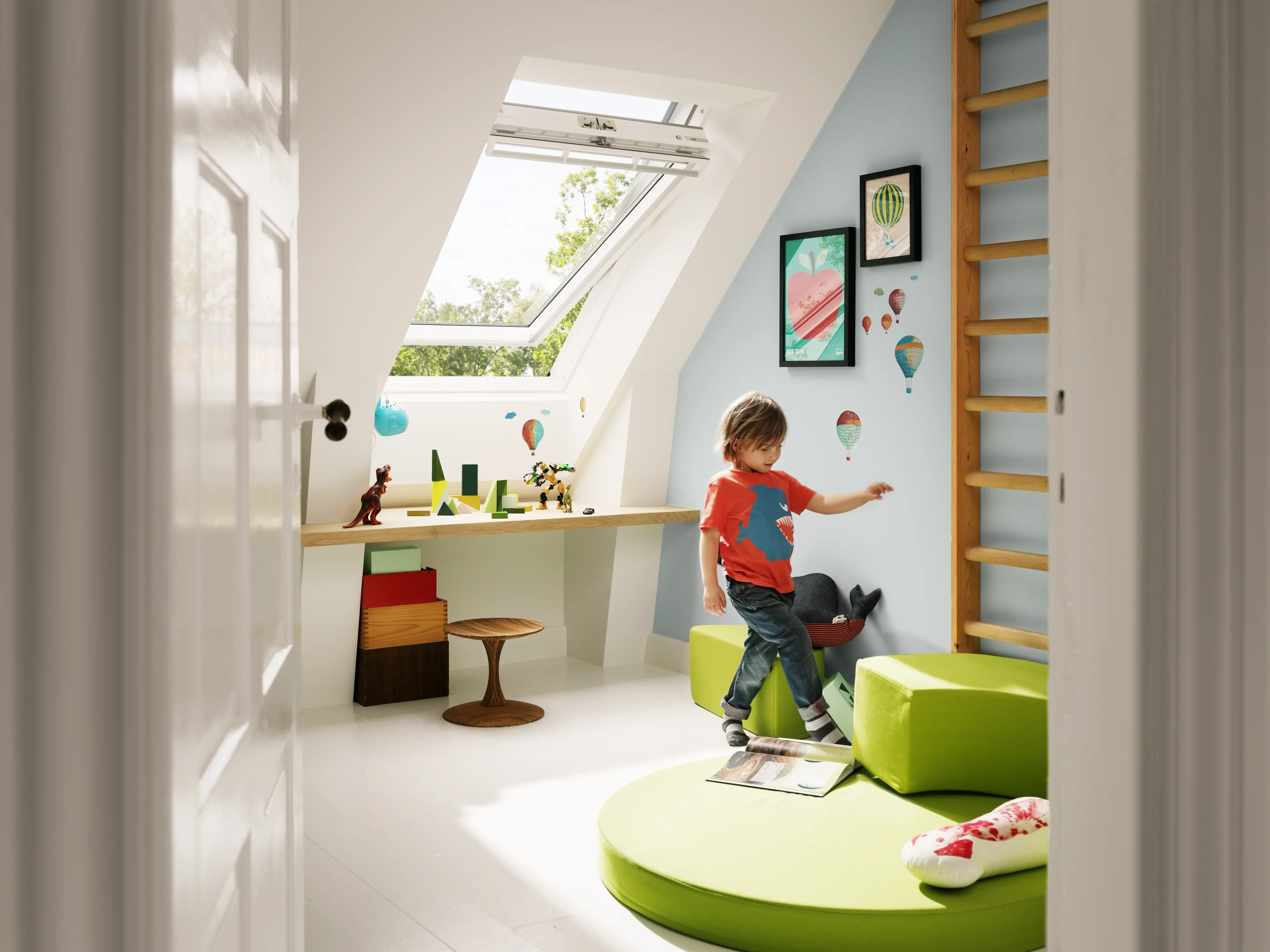 Bubenzimmer unter der Dachschräge mit Sprossenwand | VELUX Magazin