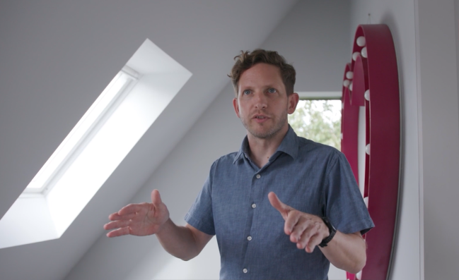 Man explaining why to choose rooflights