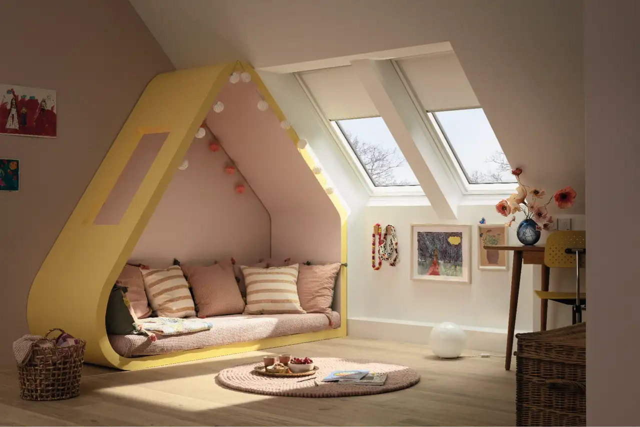 Detská izba s veľkými oknami VELUX