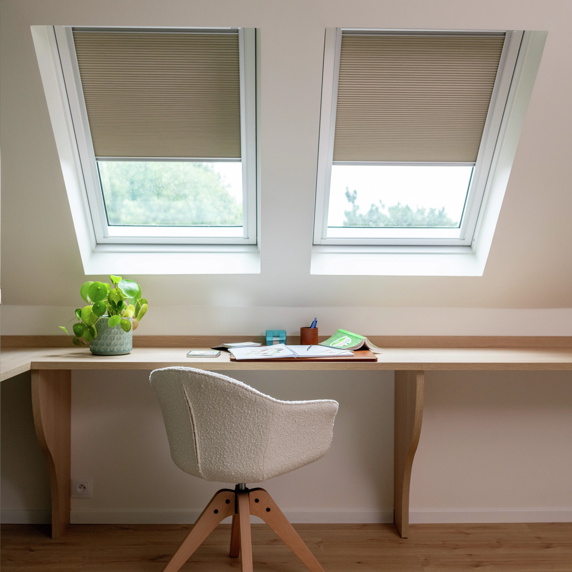 Tapparelle VELUX: protezione, efficienza energetica e comfort per le finestre da tetto