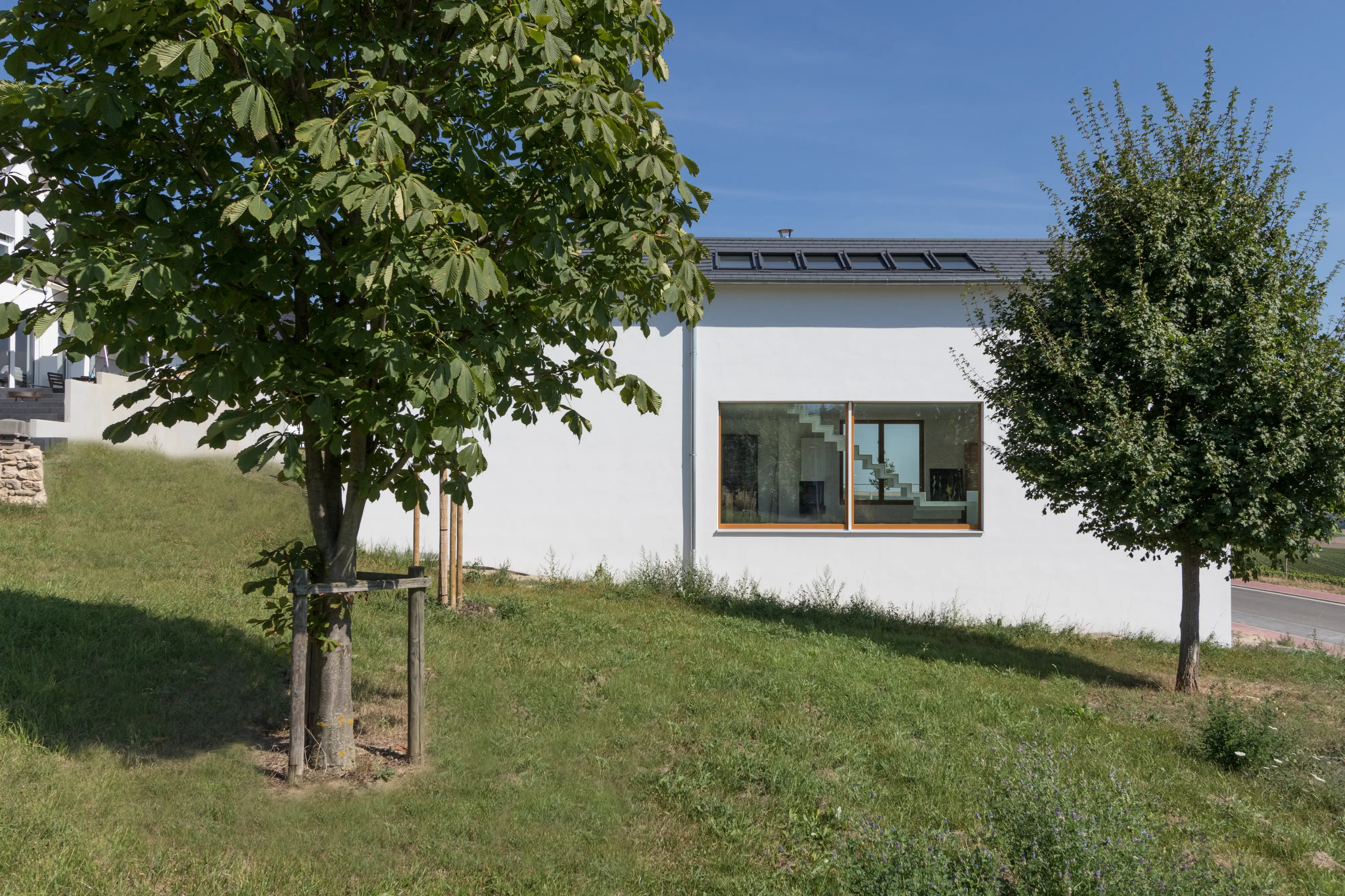 Maßarbeit in Hanglage
