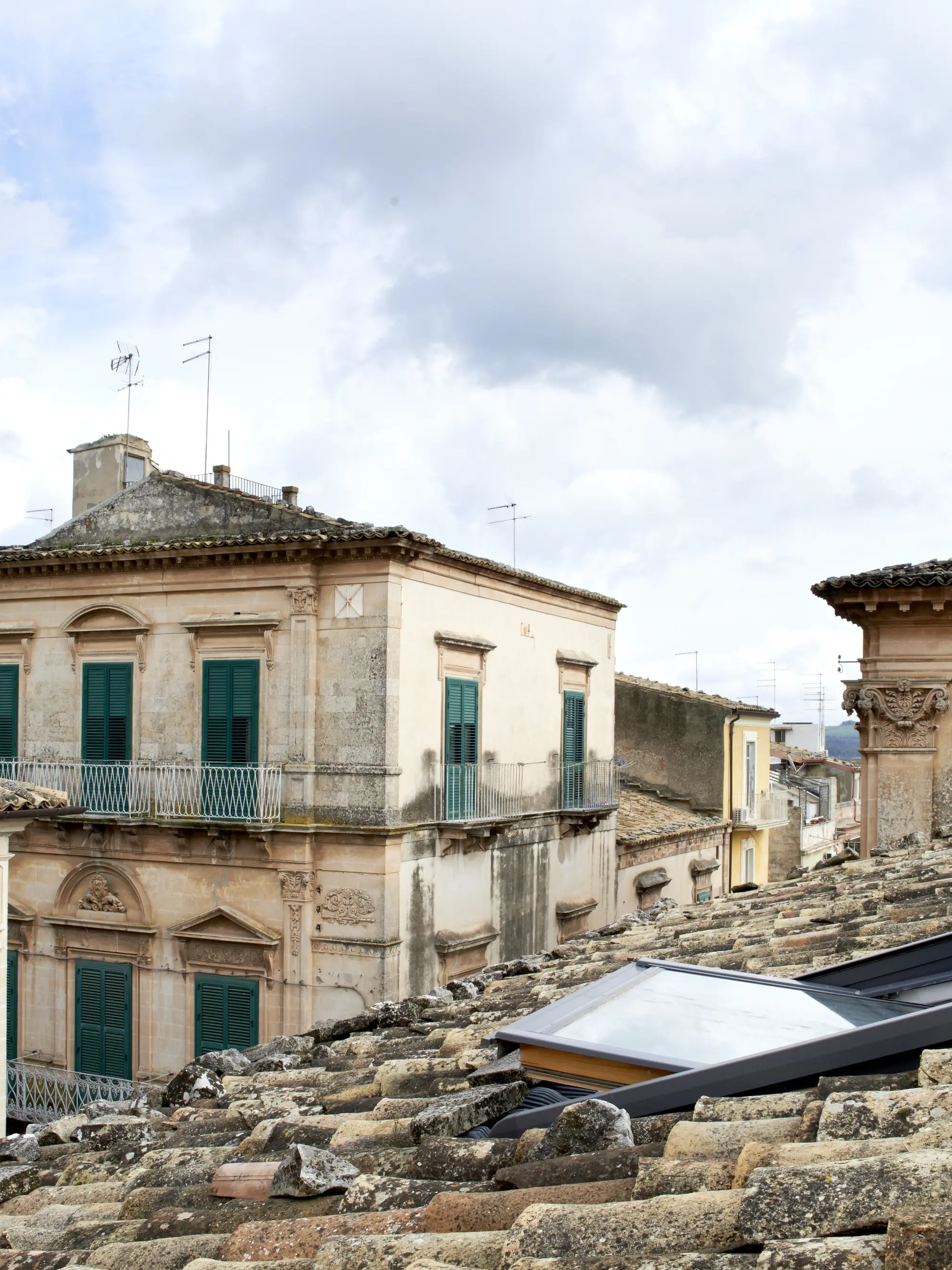Ristrutturare una casa vecchia: gli incentivi che puoi ottenere nel 2026