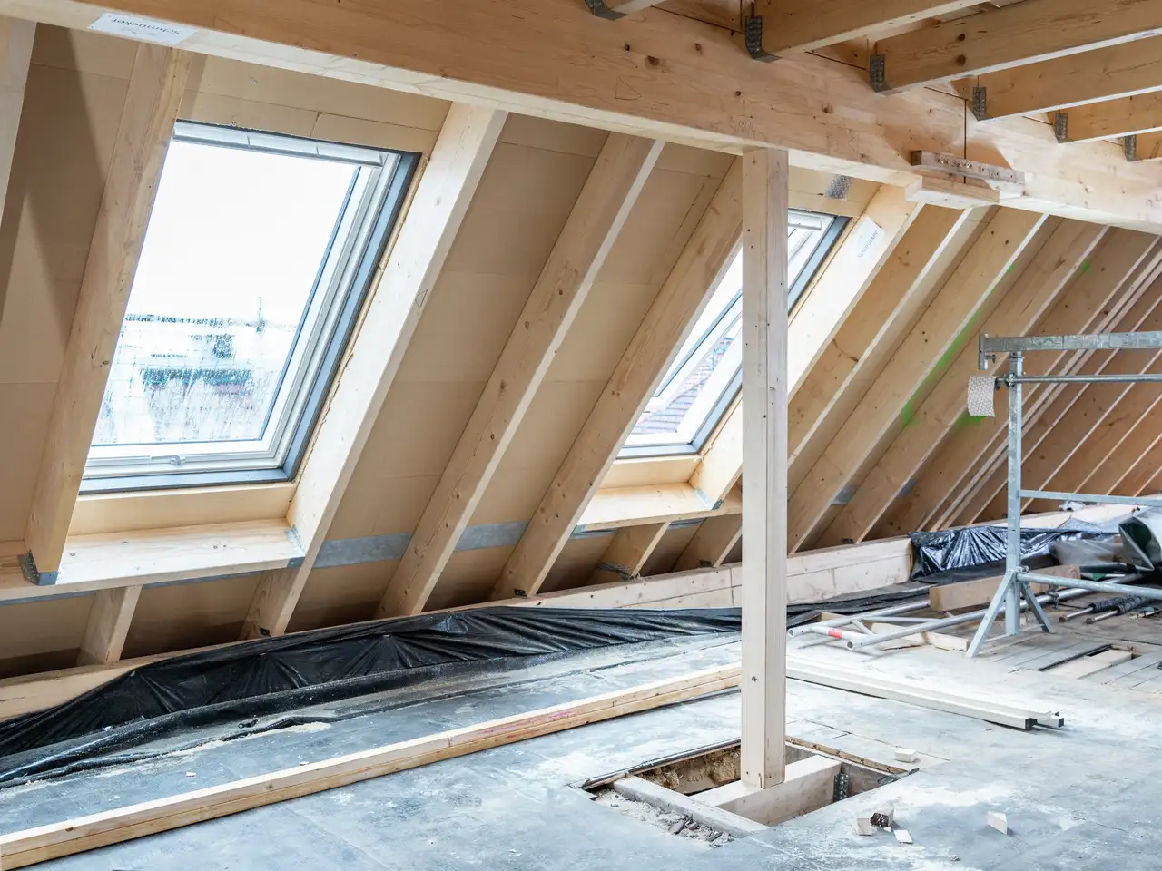 Isolation du toit avec des matériaux de construction durables dans un grenier | Magazine VELUX